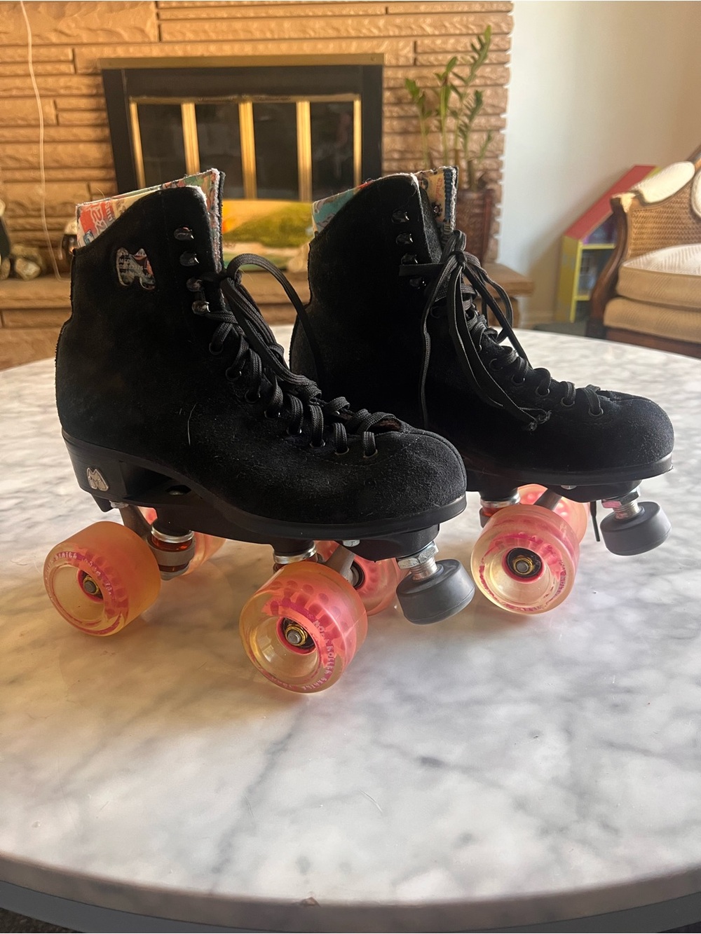 Moxi Lolly Women's Roller Skates - Black with Orange Wheels, Size 6 - Picture 4 of 5